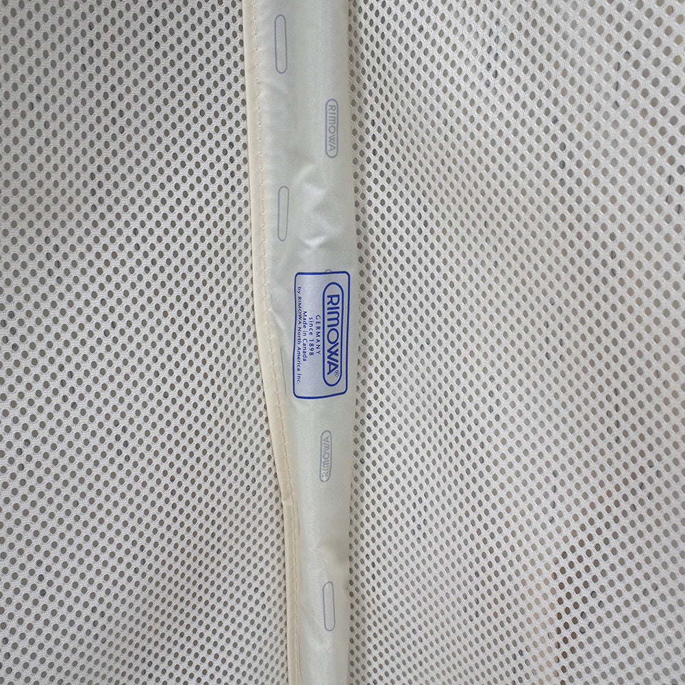 リモワ サルサエアー 825.77-3 中古美品 105リットル 4輪