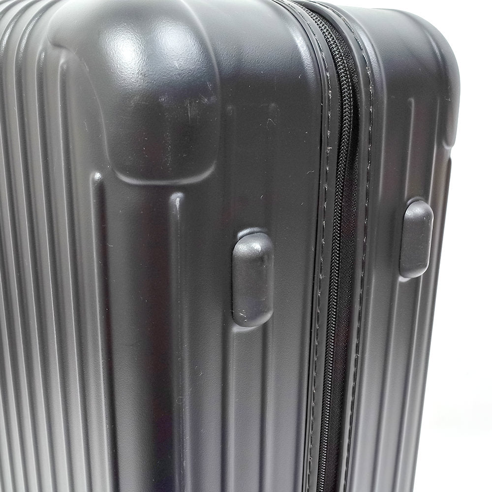 リモワ エッセンシャル チェックインM 60L 中古商品 マットブラック