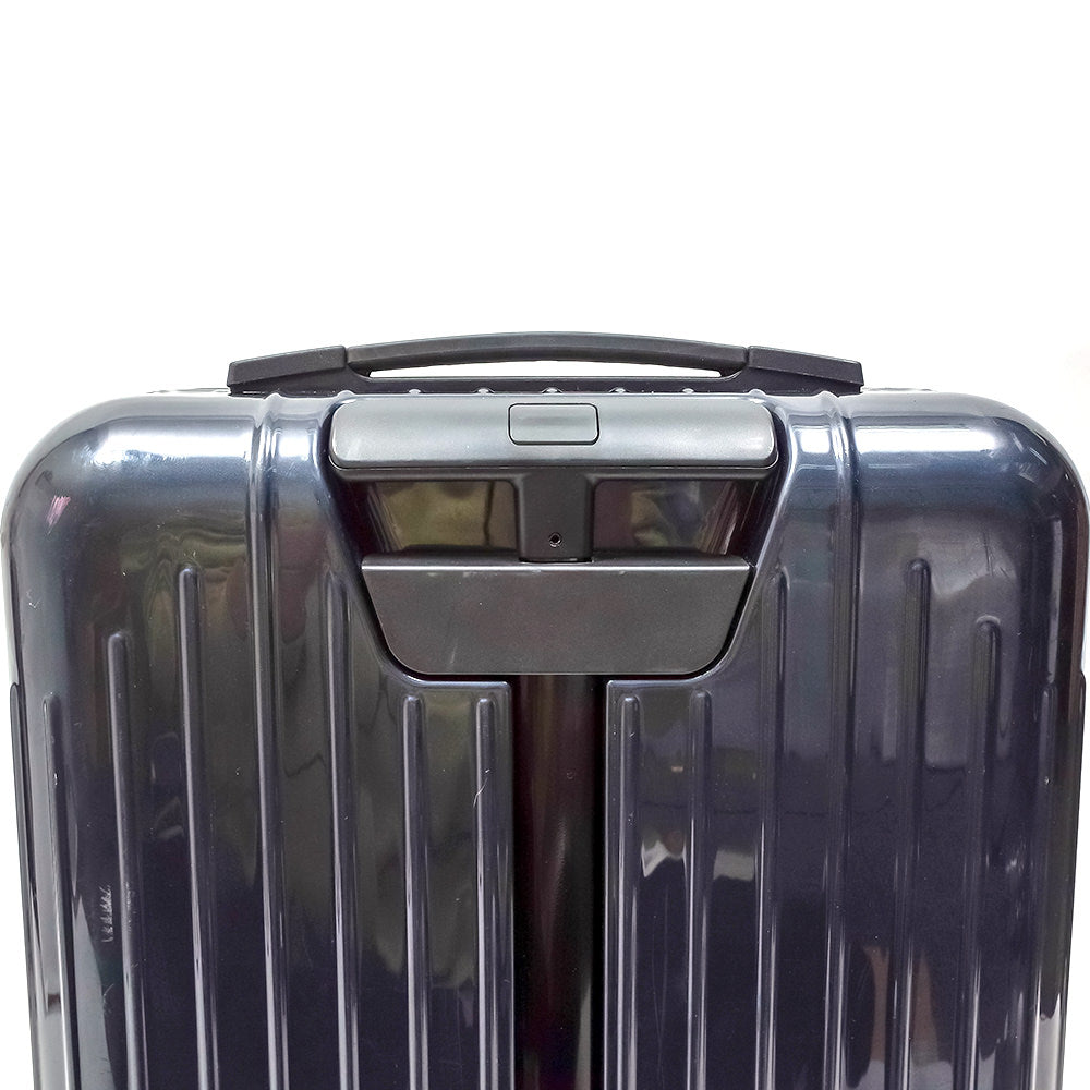リモワ サルサエアー 中古商品 825.52 33リットル 4輪