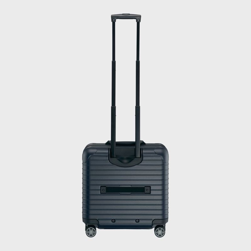 ルフトハンザ リモワ エアーライト コレクション 1747036 27リットル 4輪