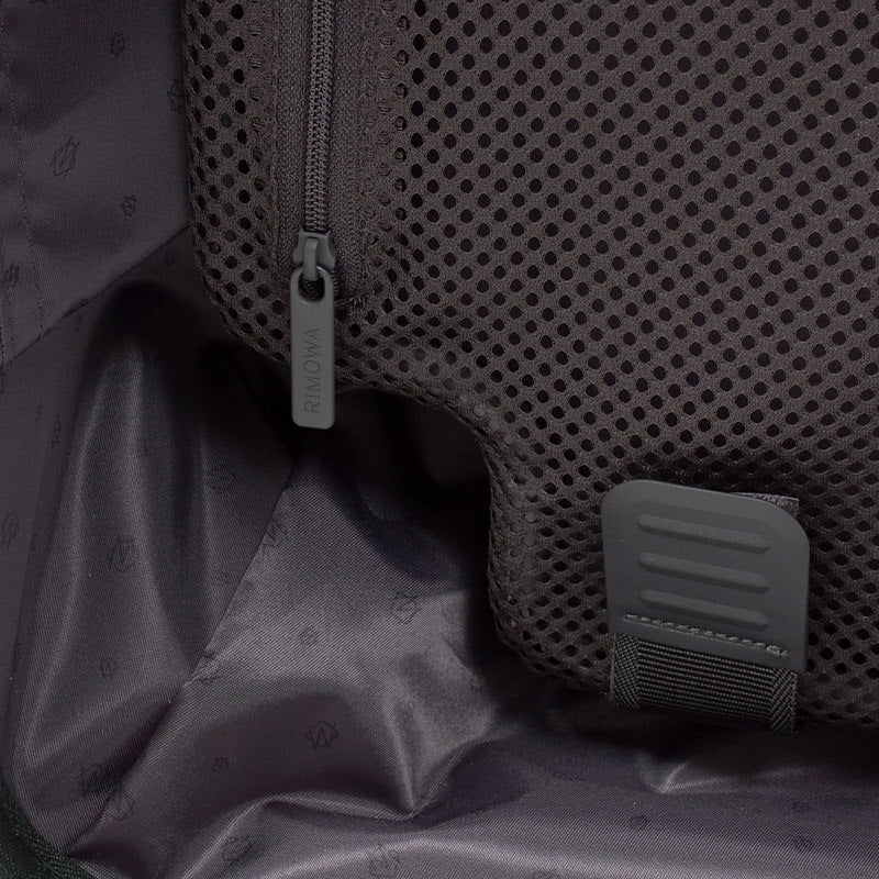 エッセンシャル ルフトハンザエディション Cabin グリーン 36L