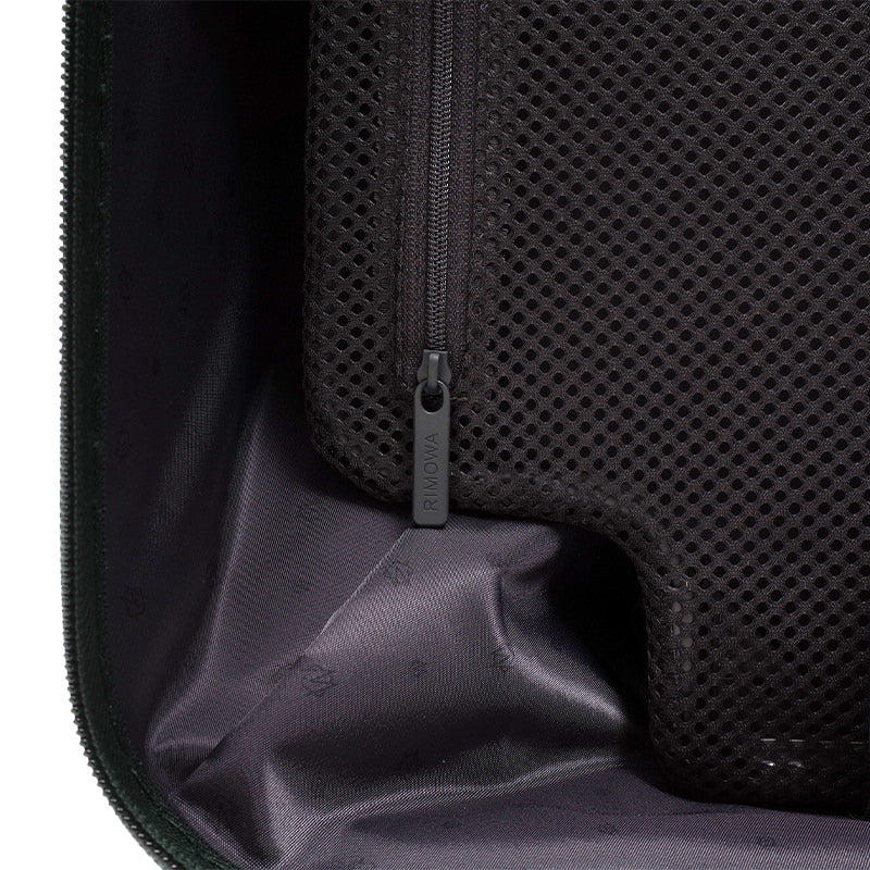 エッセンシャル ルフトハンザエディション Check-In L グリーン 85L