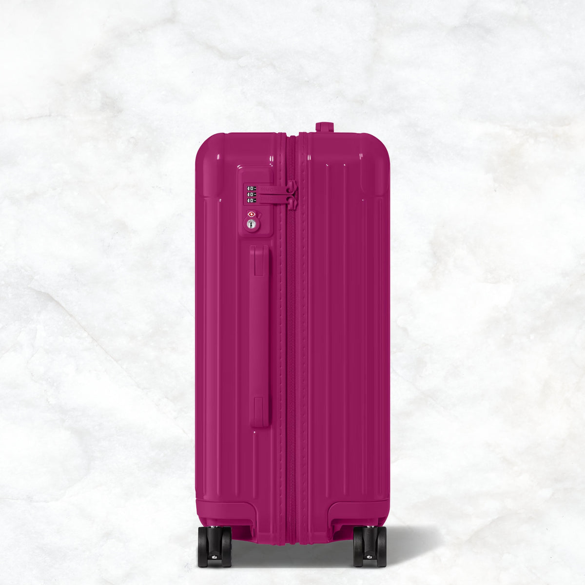 リモワ エッセンシャル 832.53.17.1 キャビン グロスマゼンタパープル 36L