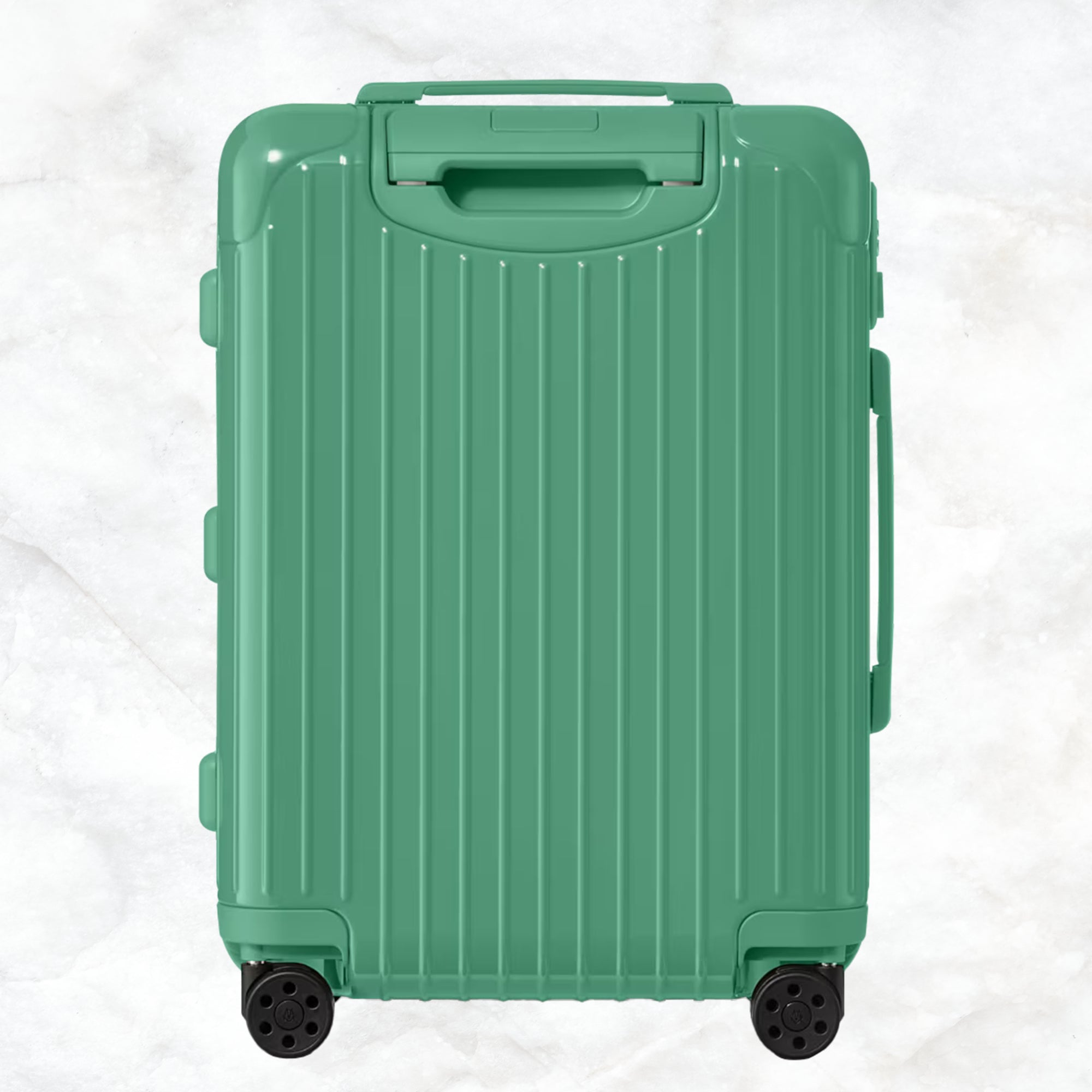 リモワ エッセンシャル 832.53.96.1 キャビン グロスヴェルデグリーン 36L