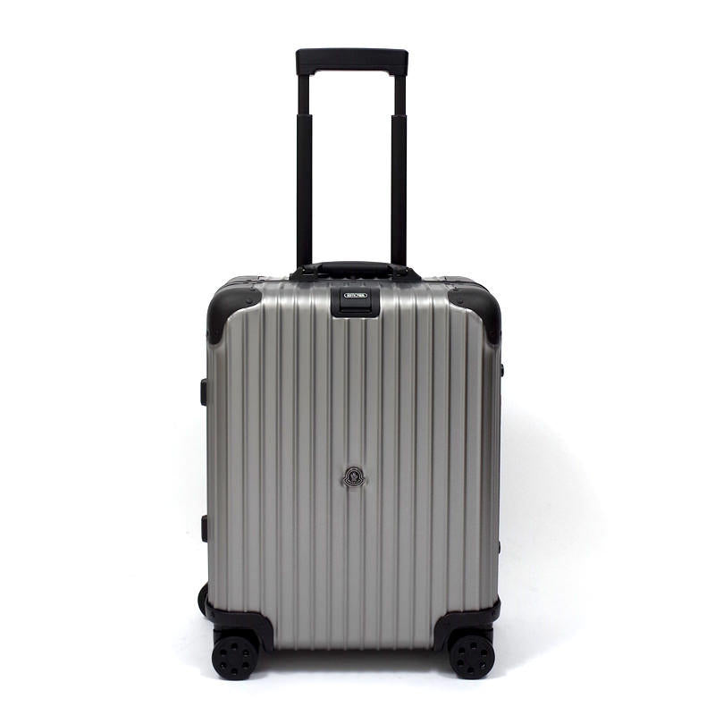 リモワ&モンクレール限定 在庫商品 45リットル 4輪