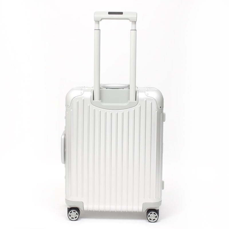 リモワ トパーズ 923.56.00.4 在庫商品 45リットル 4輪