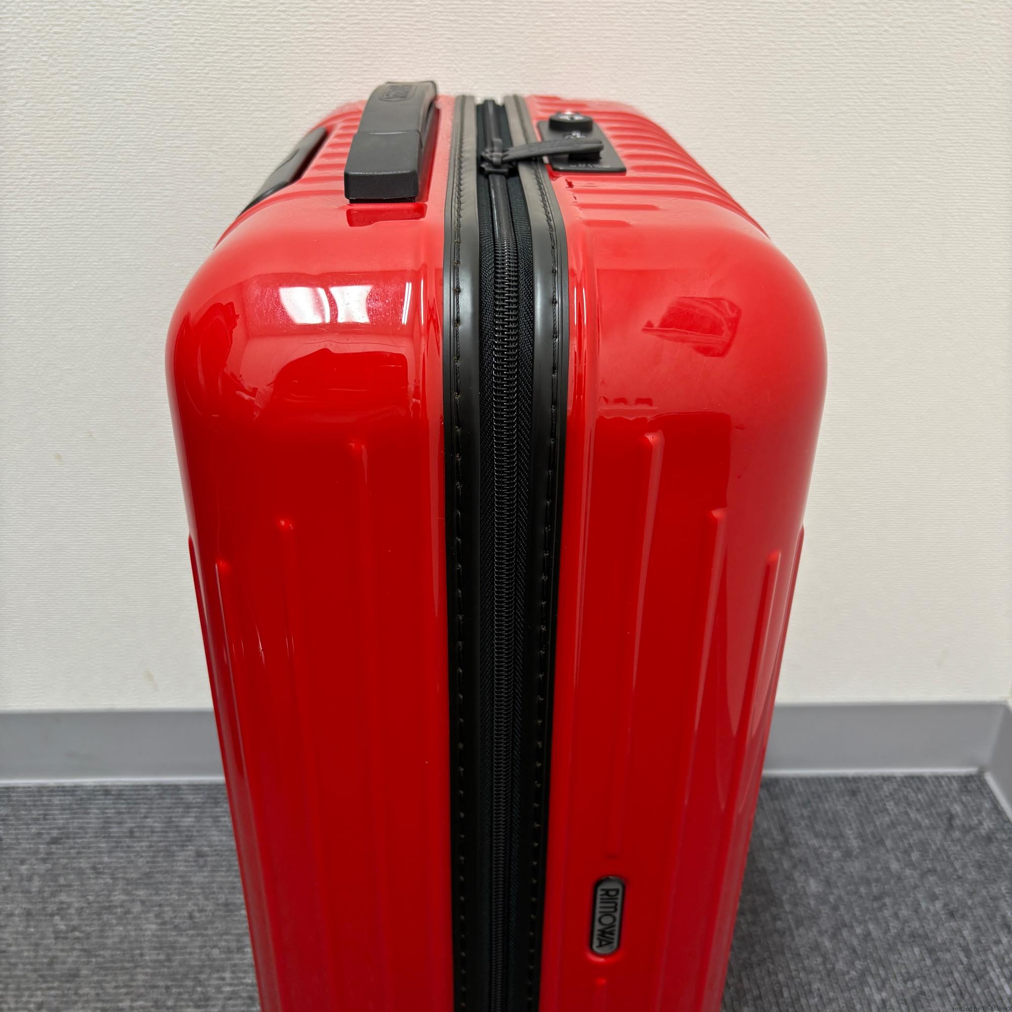 リモワ サルサ エアー 820.52.46.4 アウトレット品 33リットル 4輪