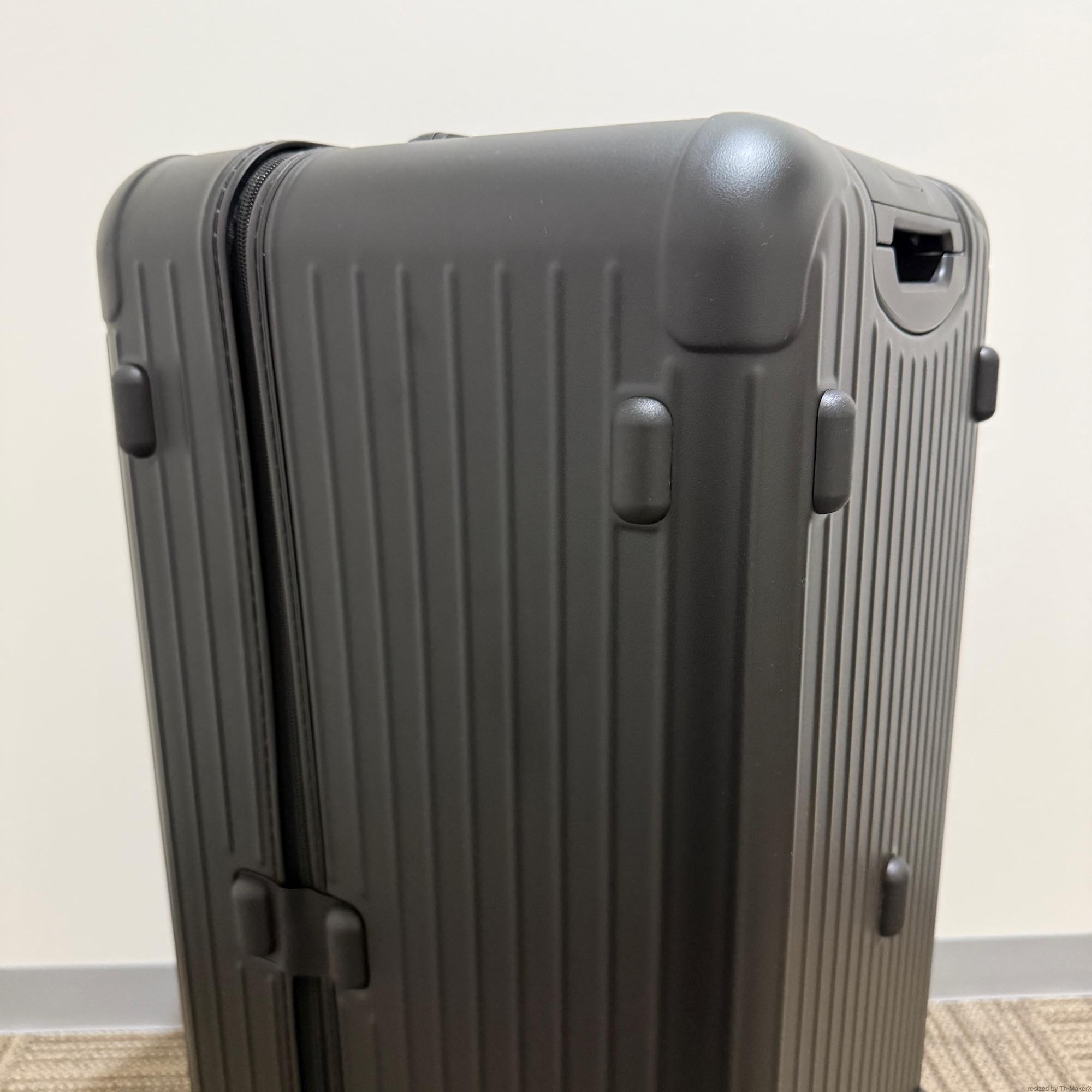 リモワ エッセンシャル 832.80 アウトレット商品 トランク101L マットブルー