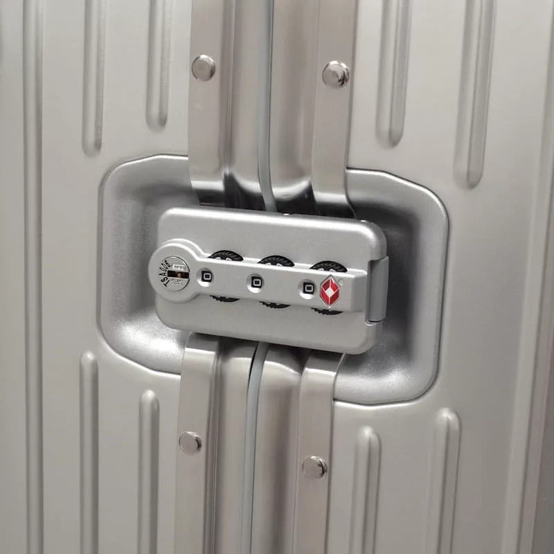 リモワ トパーズ 電子タグ 923.77.00.5 98リットル アウトレット品 4輪