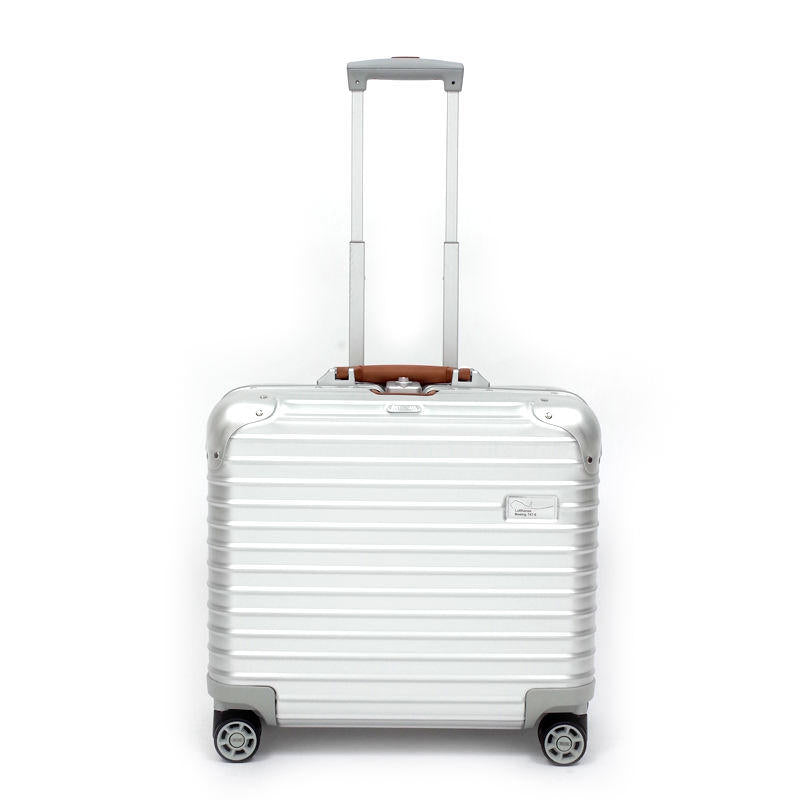 ルフトハンザ リモワ ボーイング 在庫商品 1749154 26リットル 4輪