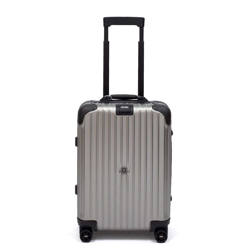 リモワ&モンクレール限定 在庫商品 36リットル 4輪