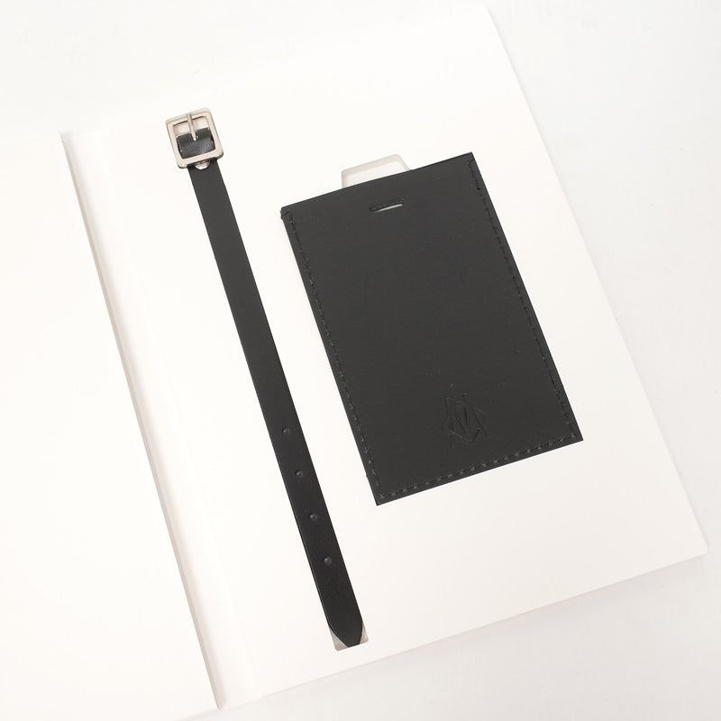 リモワ エッセンシャル ライト 823.52.62.4 キャビンS ブラック 在庫商品