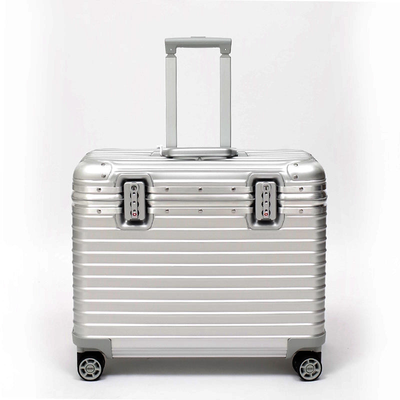 リモワ パイロット 923.50.00.4 在庫商品 34リットル 4輪 – リモワ