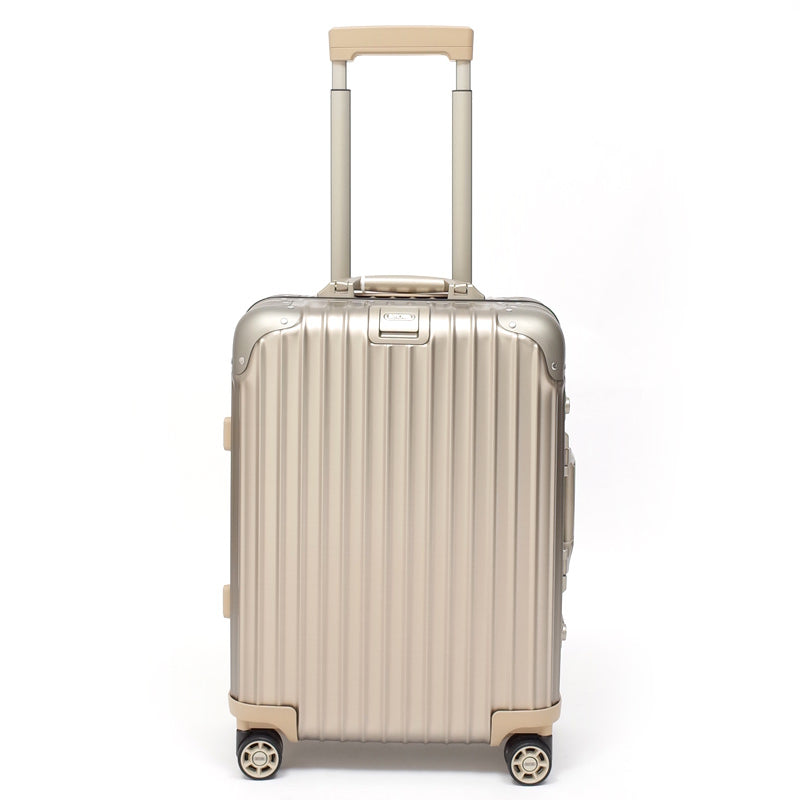 リモワ トパーズ チタニウム 923.53.03.4 在庫商品 34リットル 4輪
