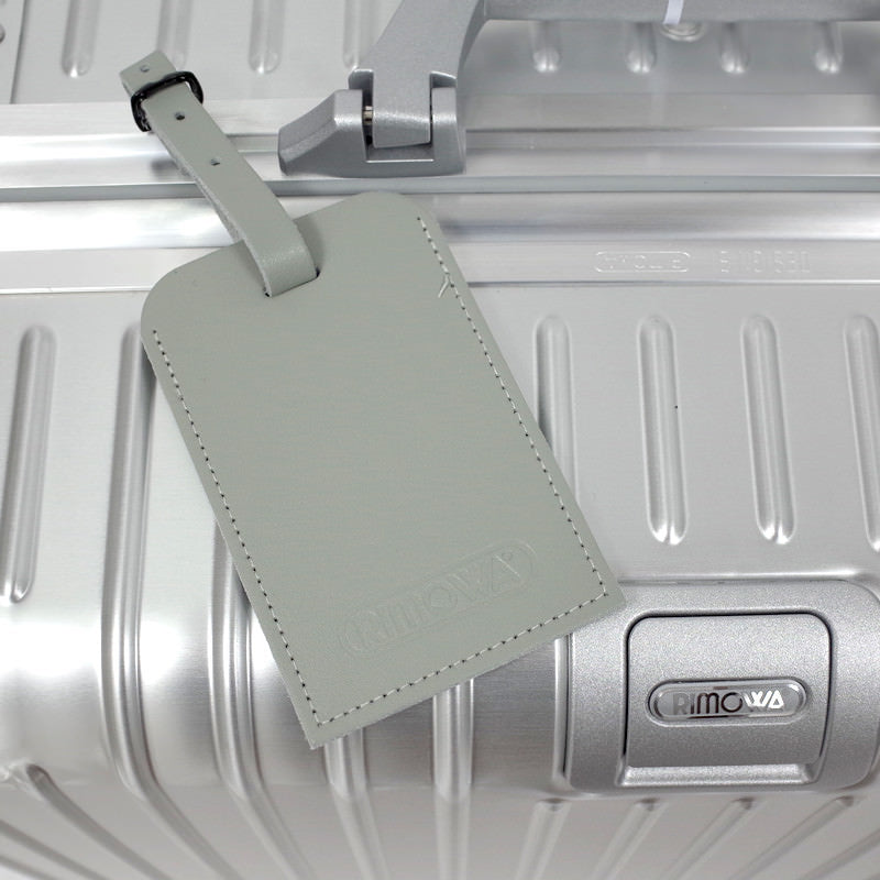 リモワ トパーズ 在庫商品 923.70.00.4 82リットル 4輪
