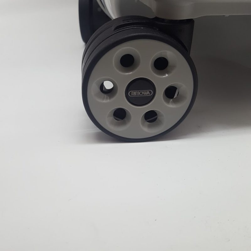 リモワ トパーズ 924.77.00.4 在庫商品 98リットル 4輪