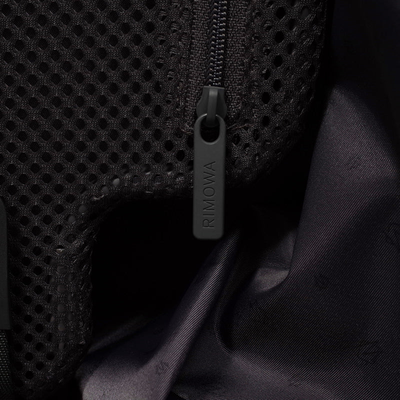 ハイブリッド ルフトハンザエディション Cabin ブラック 37L 在庫商品