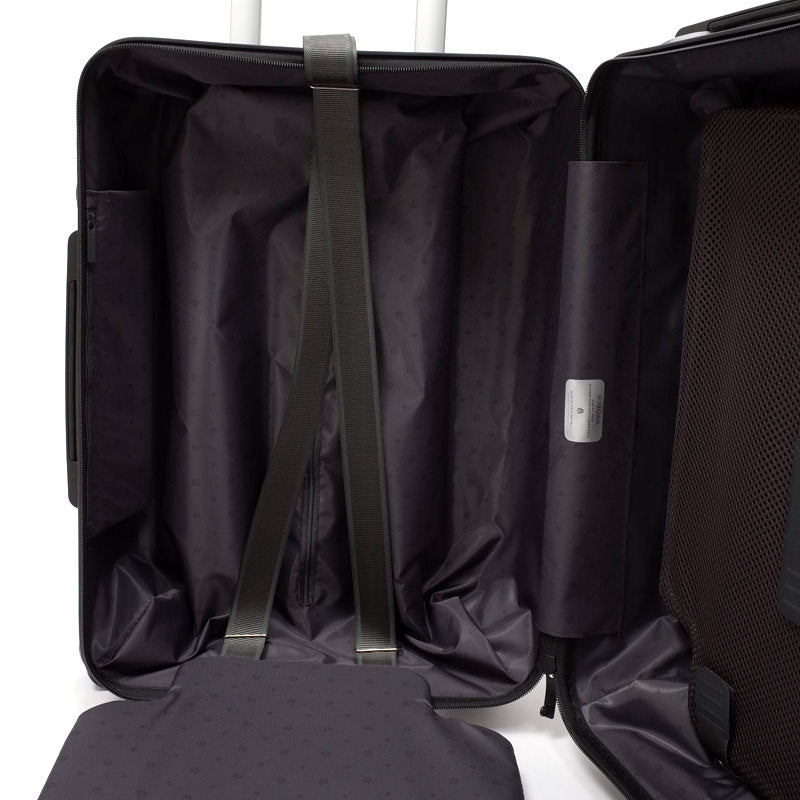 リモワ エッセンシャル 832.53.62.4 キャビン 36L 在庫商品ブラック