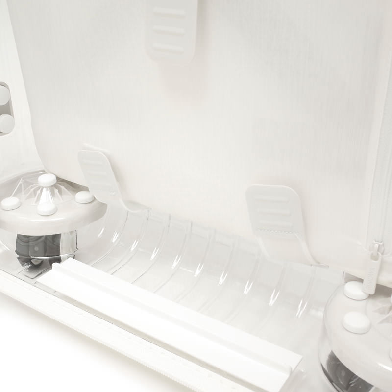 リモワ×OFF-WHITE限定 在庫商品 36リットル ホワイト 4輪
