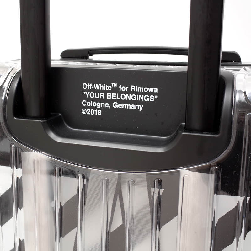 リモワ×OFF-WHITE限定 在庫商品 36リットル ブラック 4輪
