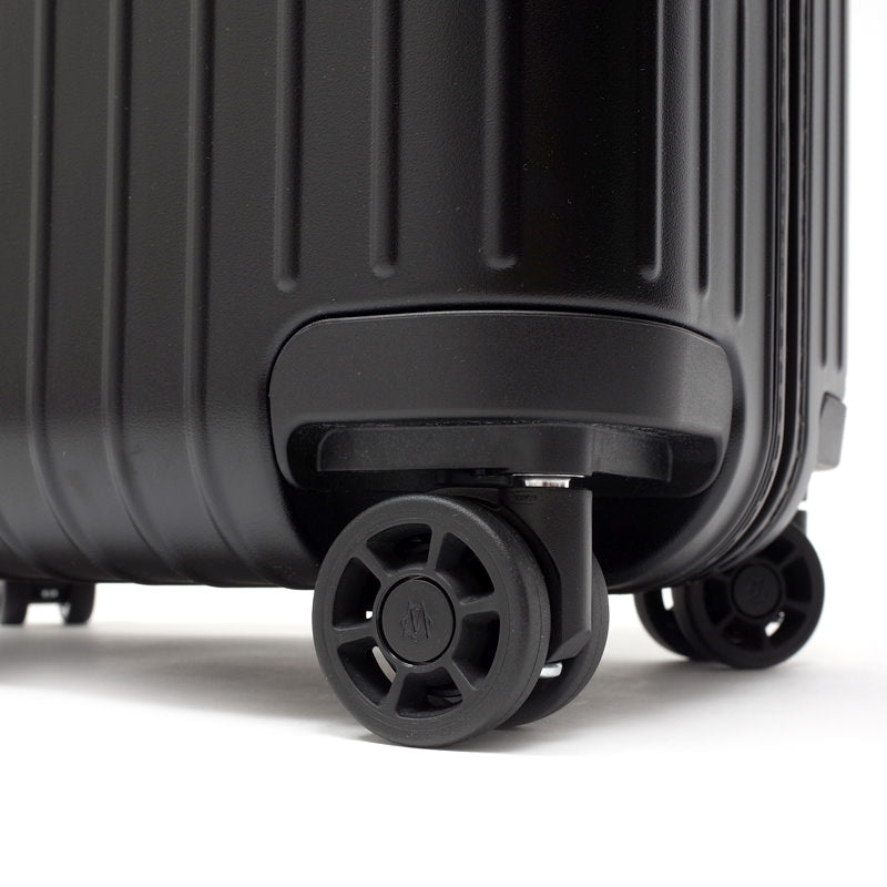 リモワ エッセンシャルスリーブ 842.53.63.4 キャビン 在庫商品 37L