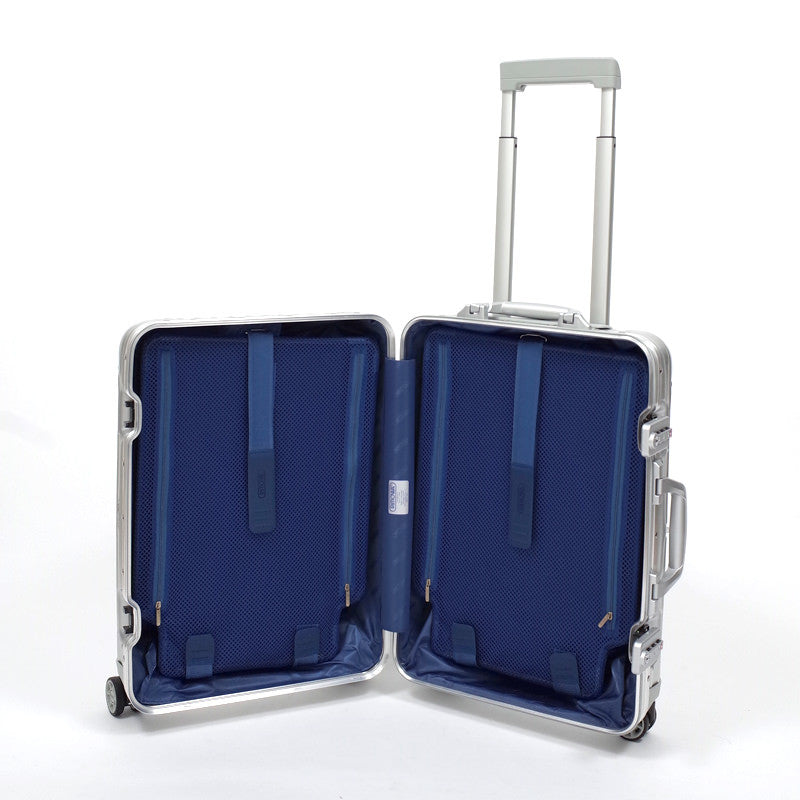 リモワ トパーズ 923.52.00.4 在庫商品 32リットル 4輪