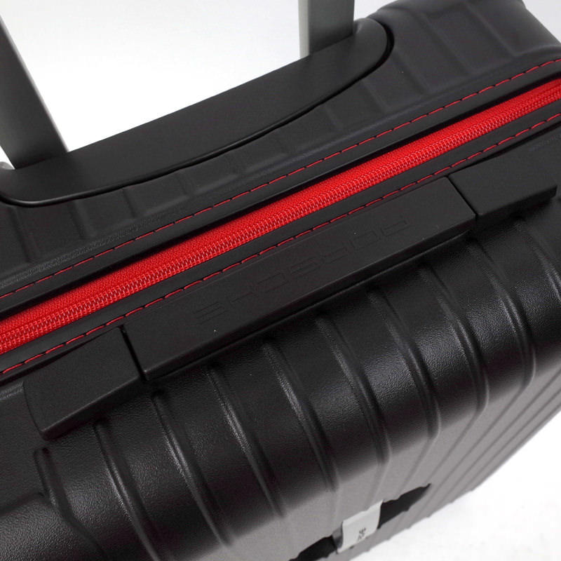 リモワ ポルシェ ウルトラライト ブラック×レッド 在庫商品 33リットル 4輪