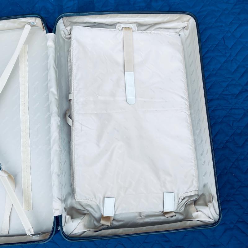 リモワ サルサデラックス 3Suiter U1-872.80 中古商品 131リットル 4輪