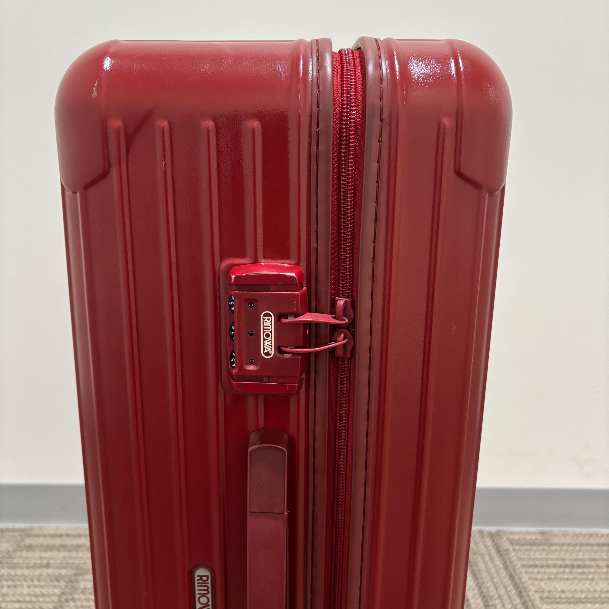 リモワ エッセンシャル(サルサ) 855.63-10 中古美品 63リットル 2輪