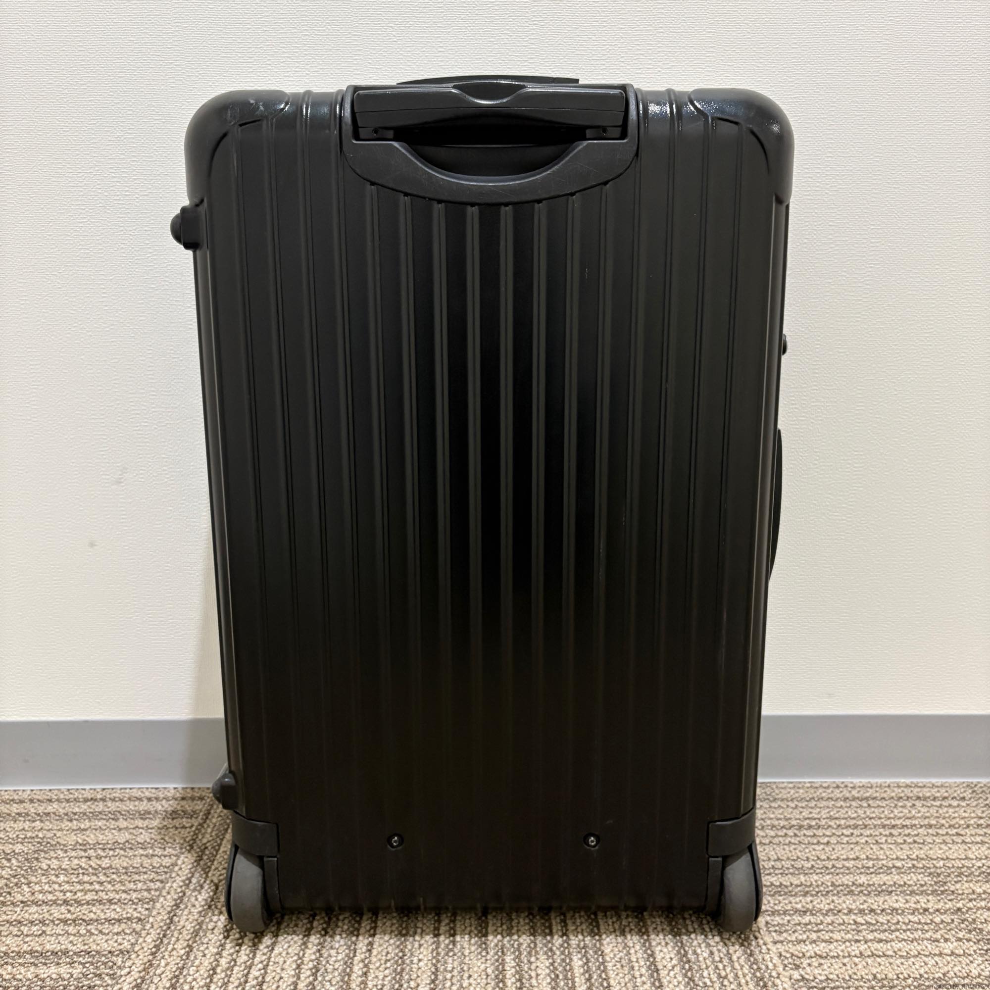 リモワ サルサ 851.63-101 中古美品 63リットル 2輪