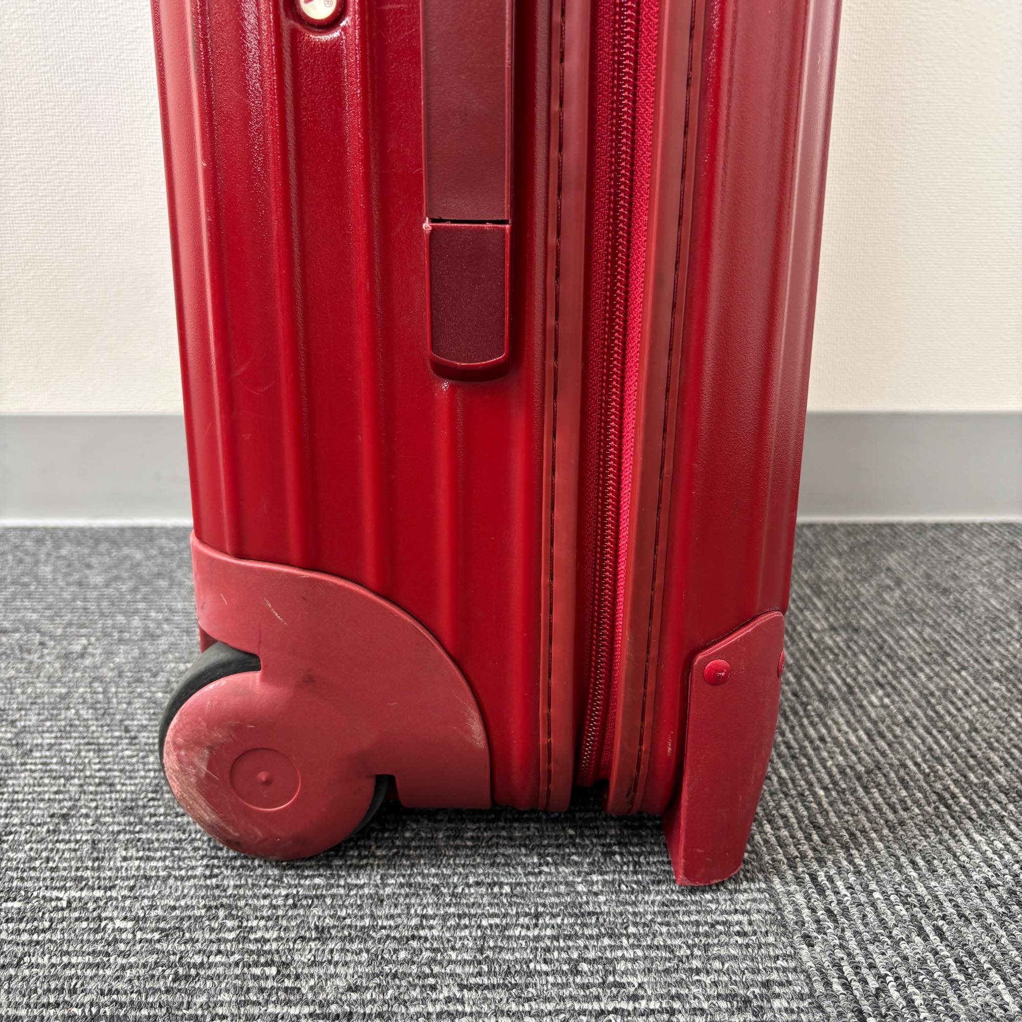 リモワ サルサ(エッセンシャル) 855.52-11 35リットル 中古美品 2輪