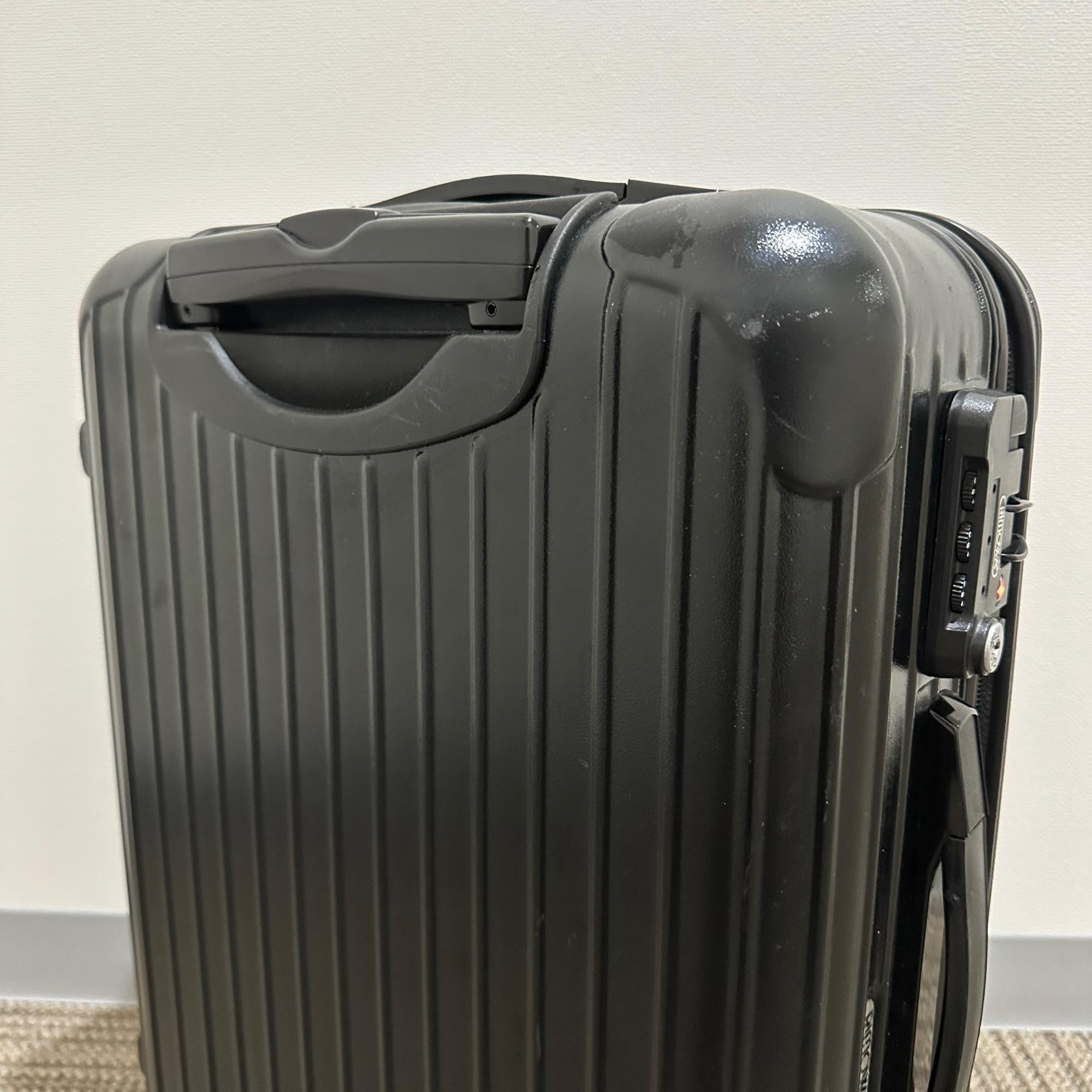 リモワ サルサ 851.52-12 32リットル 中古美品 2輪