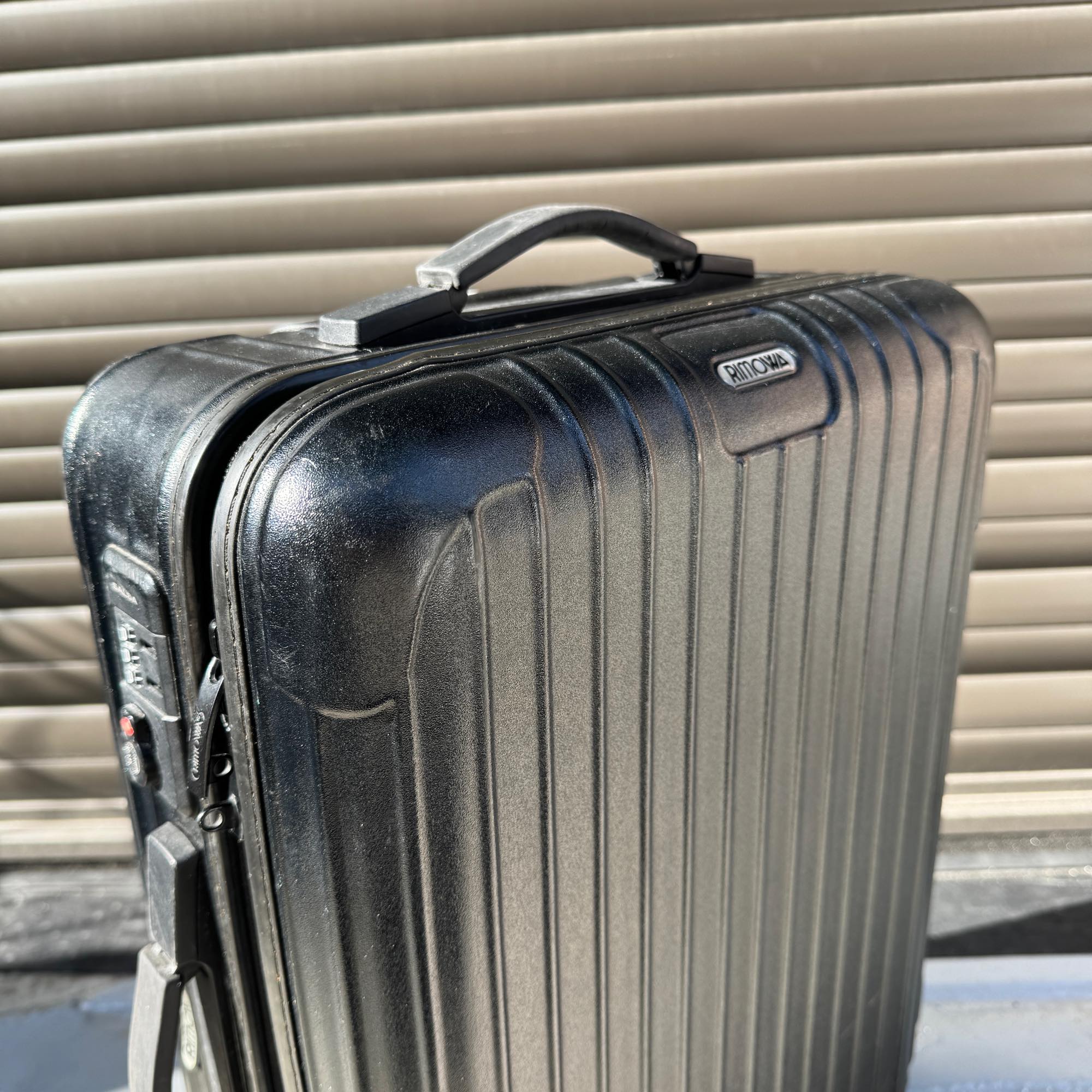 リモワ サルサ 851.52-16 32リットル 中古商品 2輪