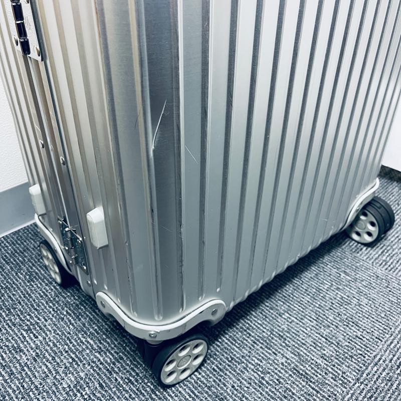 オリジナル ルフトハンザエディション Check-In M シルバー 60L 中古商品
