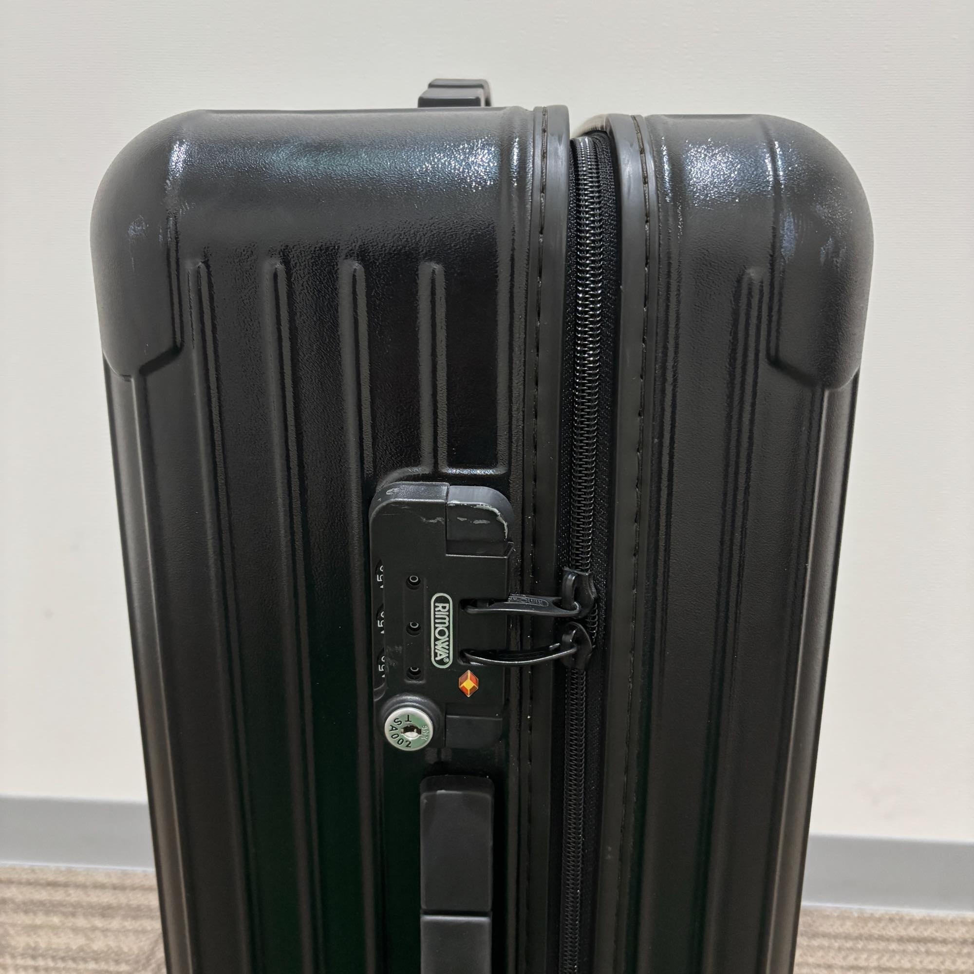 リモワ エッセンシャル (サルサ) 851.63-18 中古美品 63リットル 2輪