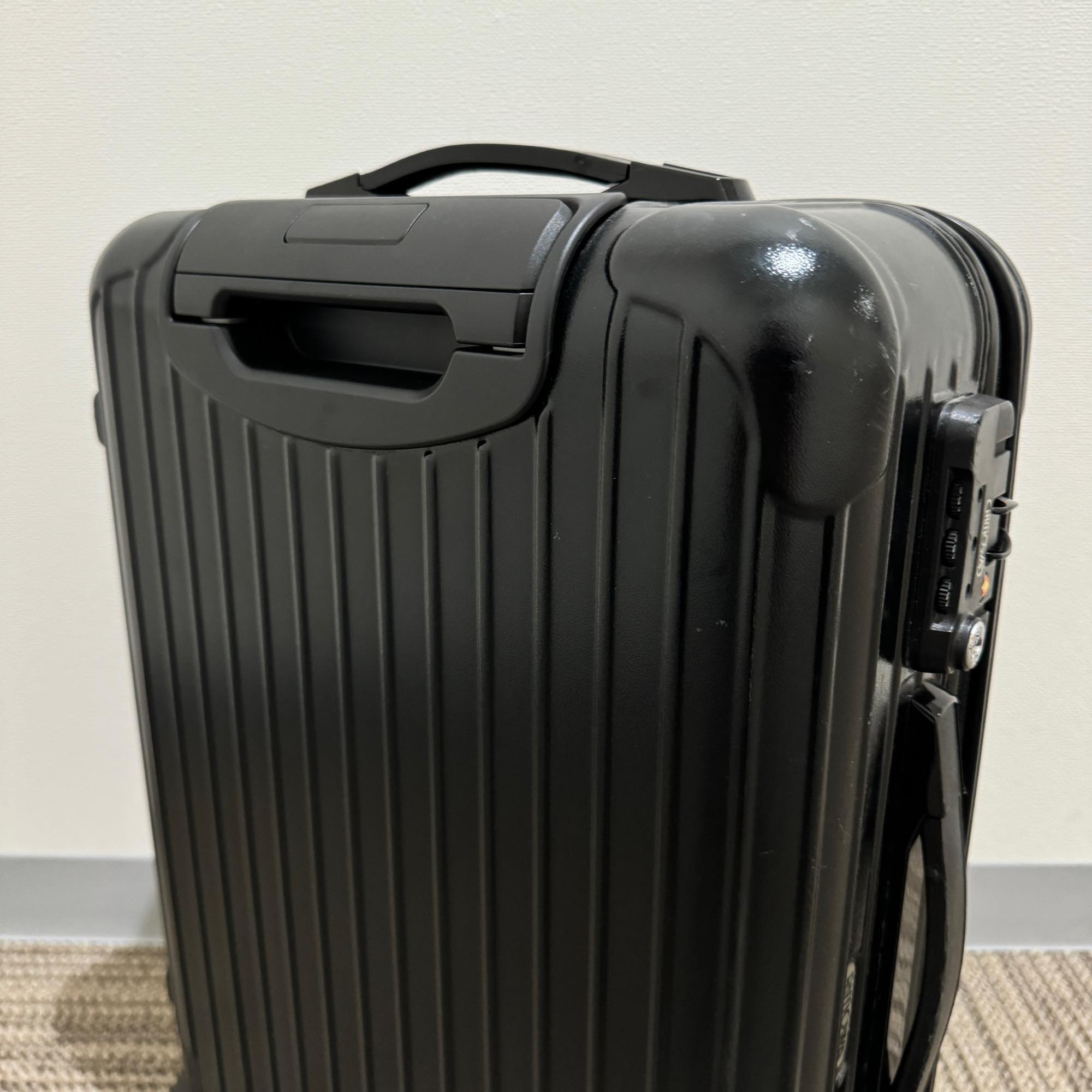 リモワ サルサ 851.52-19 32リットル 中古美品 2輪