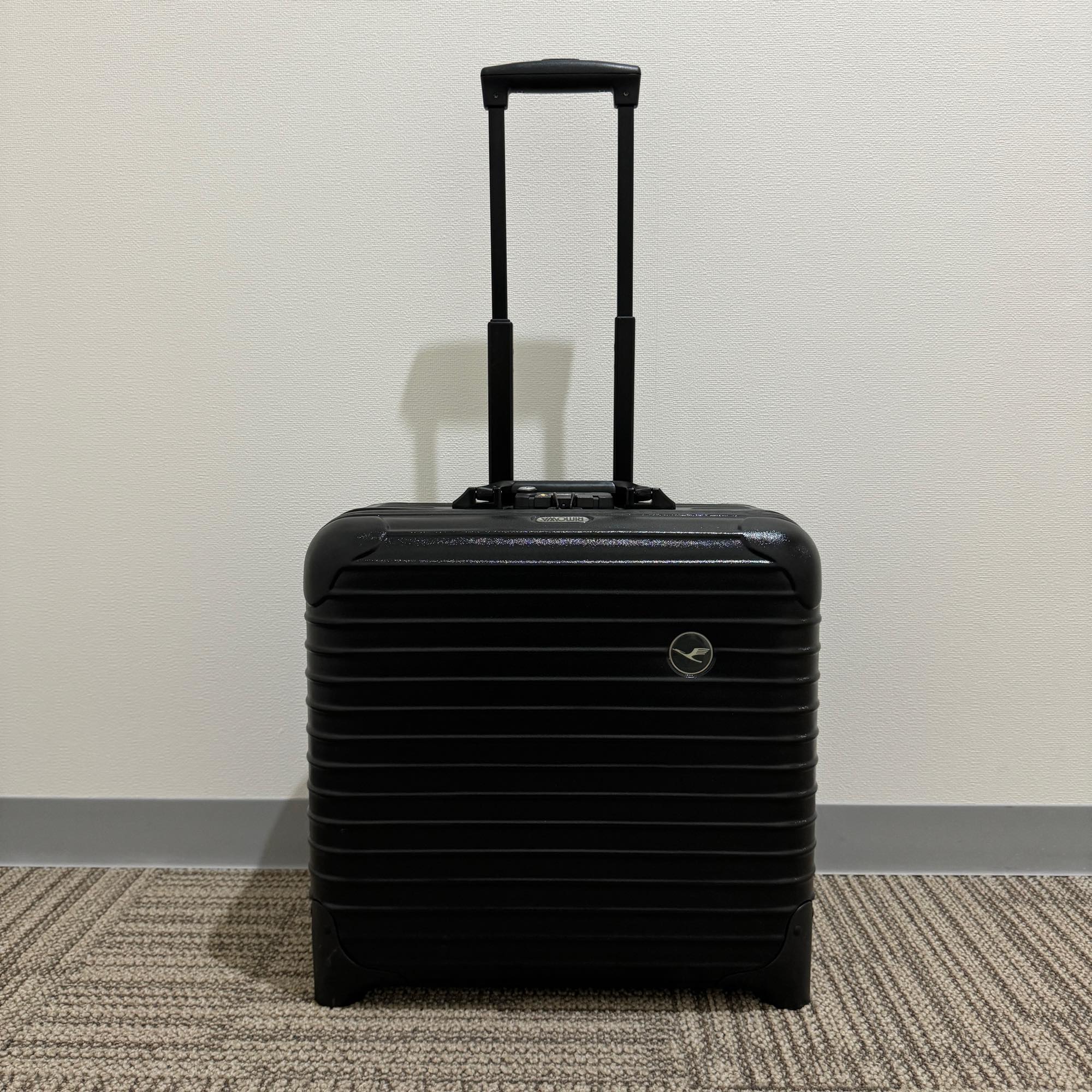 ルフトハンザ リモワ エアーライト 中古美品 803.40-2 23リットル 2輪