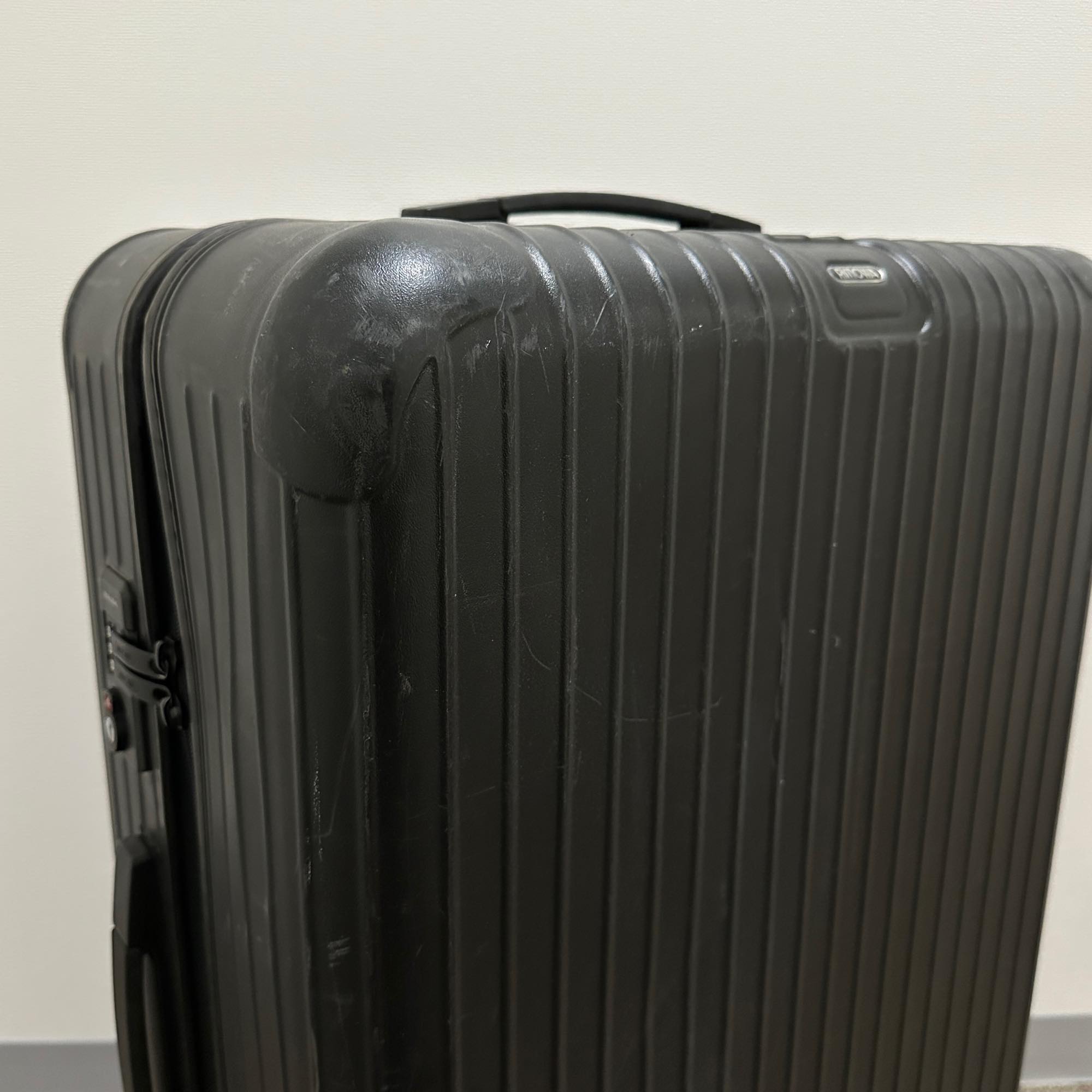 リモワ サルサ 810.73-2 中古商品 98リットル 4輪