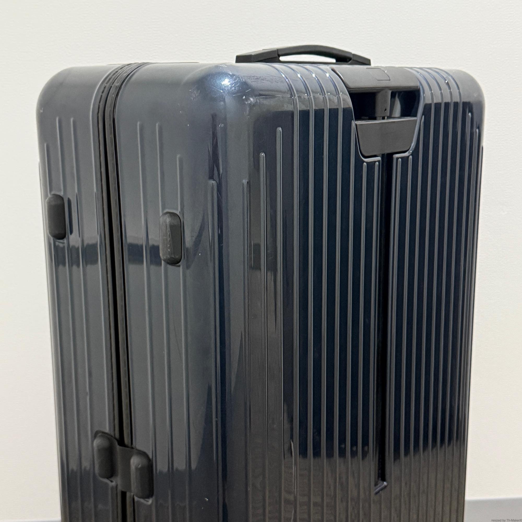 リモワ サルサ エアー 820.77-2 105リットル 中古商品 4輪
