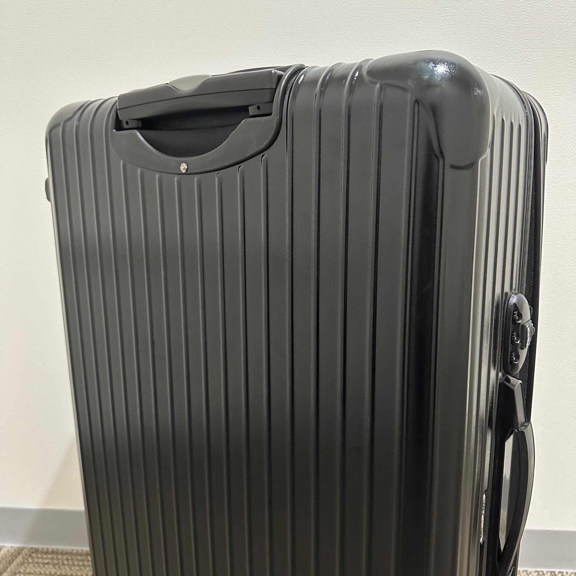 リモワ サルサ 851.70-2 87リットル 中古商品 2輪