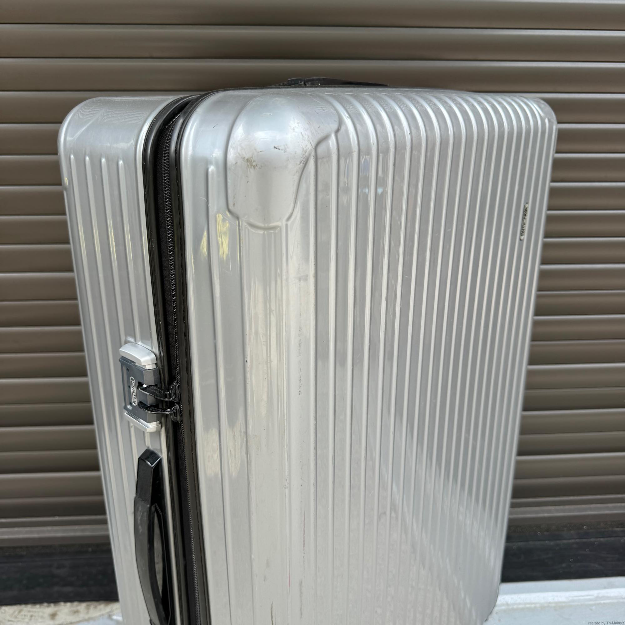 リモワ サルサ 中古商品 856.77-2 104リットル 2輪