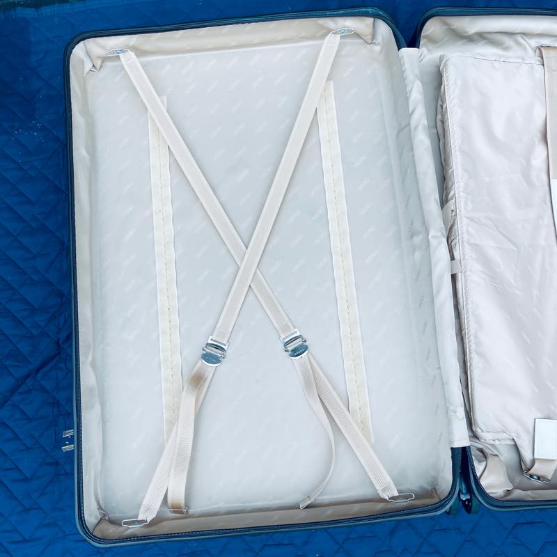 リモワ サルサデラックス 3Suiter U2-872.80 中古商品 131リットル 4輪