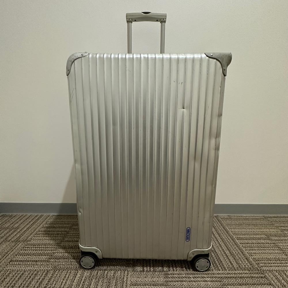 リモワ シルバーインテグラル 中古品 U923.77-2 104リットル 4輪