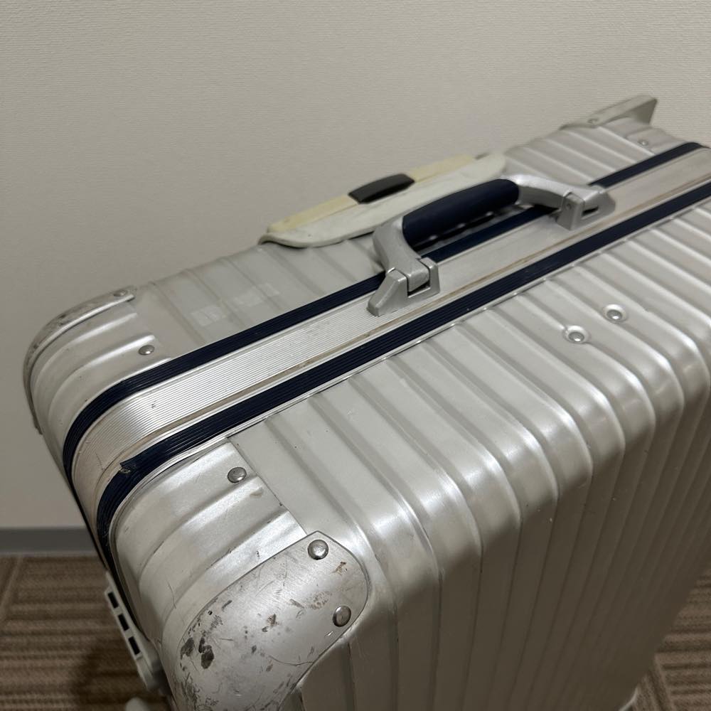 リモワ シルバーインテグラル 中古品 U923.77-2 104リットル 4輪