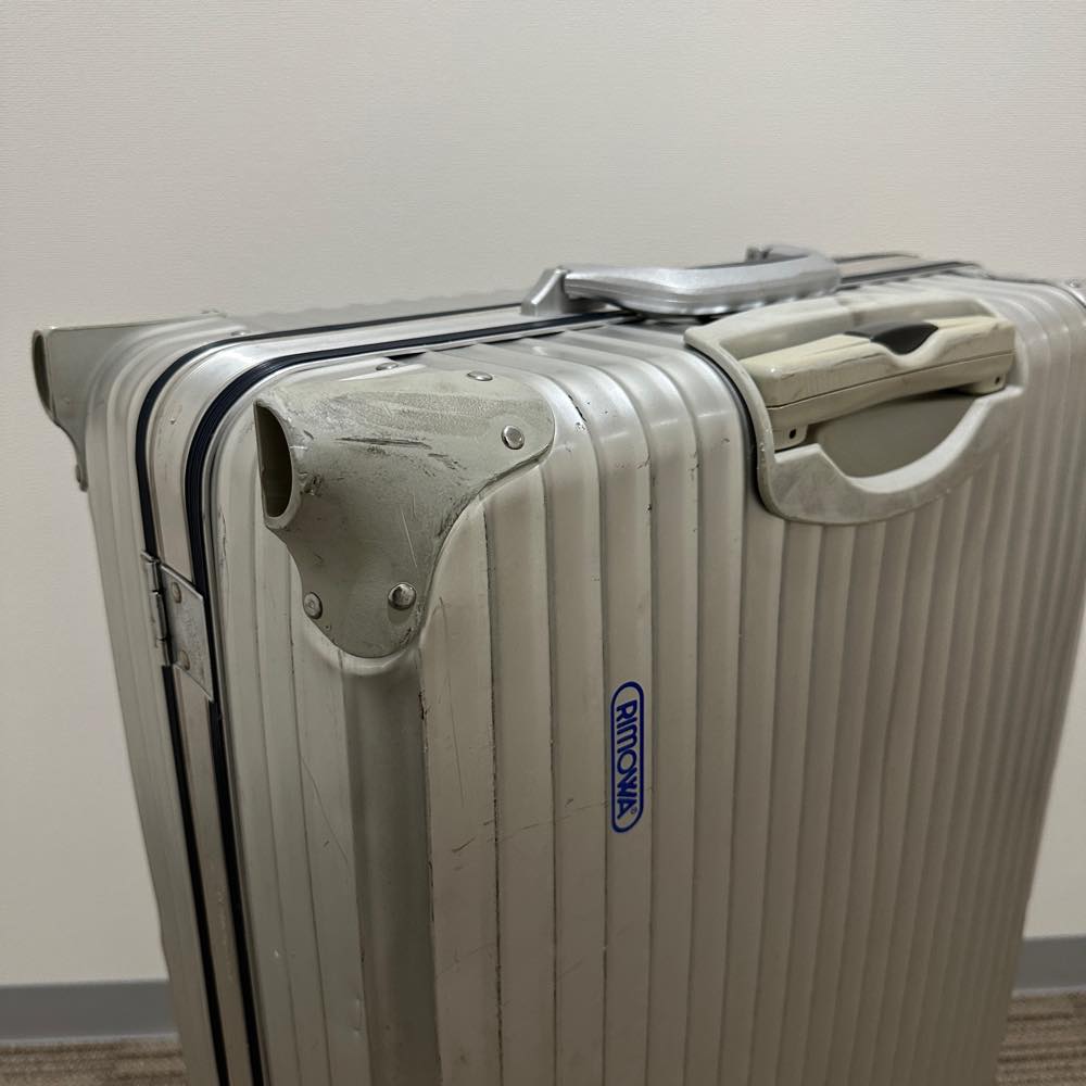 リモワ シルバーインテグラル 中古品 U923.77-2 104リットル 4輪