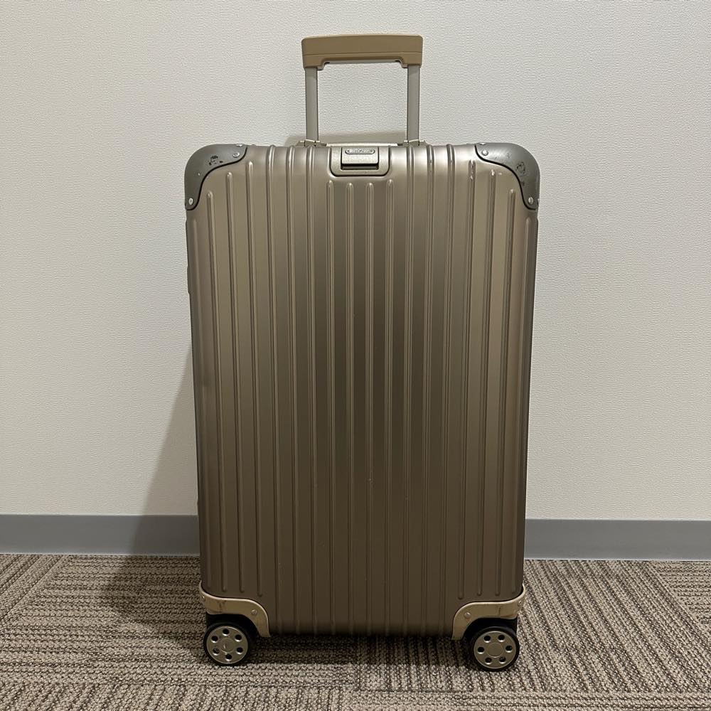 リモワ トパーズ チタニウム 中古美品 924.63.03.4-2 64リットル 4輪