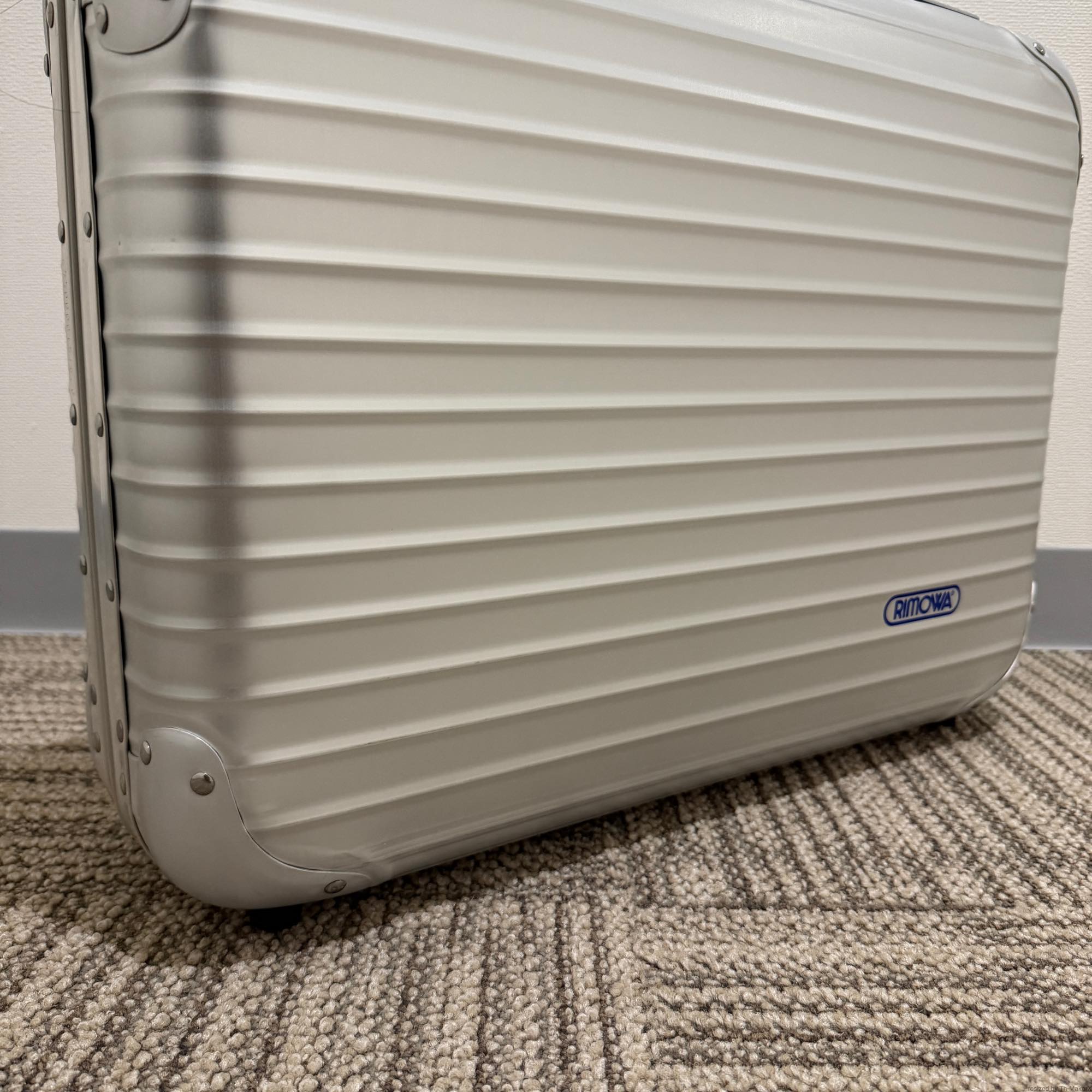 リモワ アタッシェケース 中古商品 928.14-2 22リットル