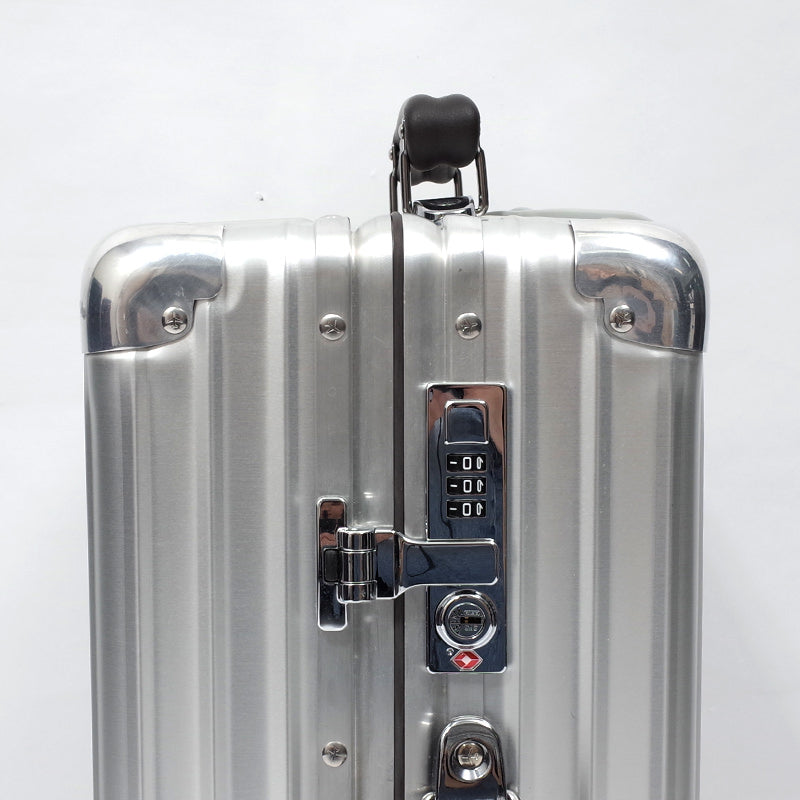 リモワ クラシックフライト 中古美品 971.52-2 33リットル 4輪