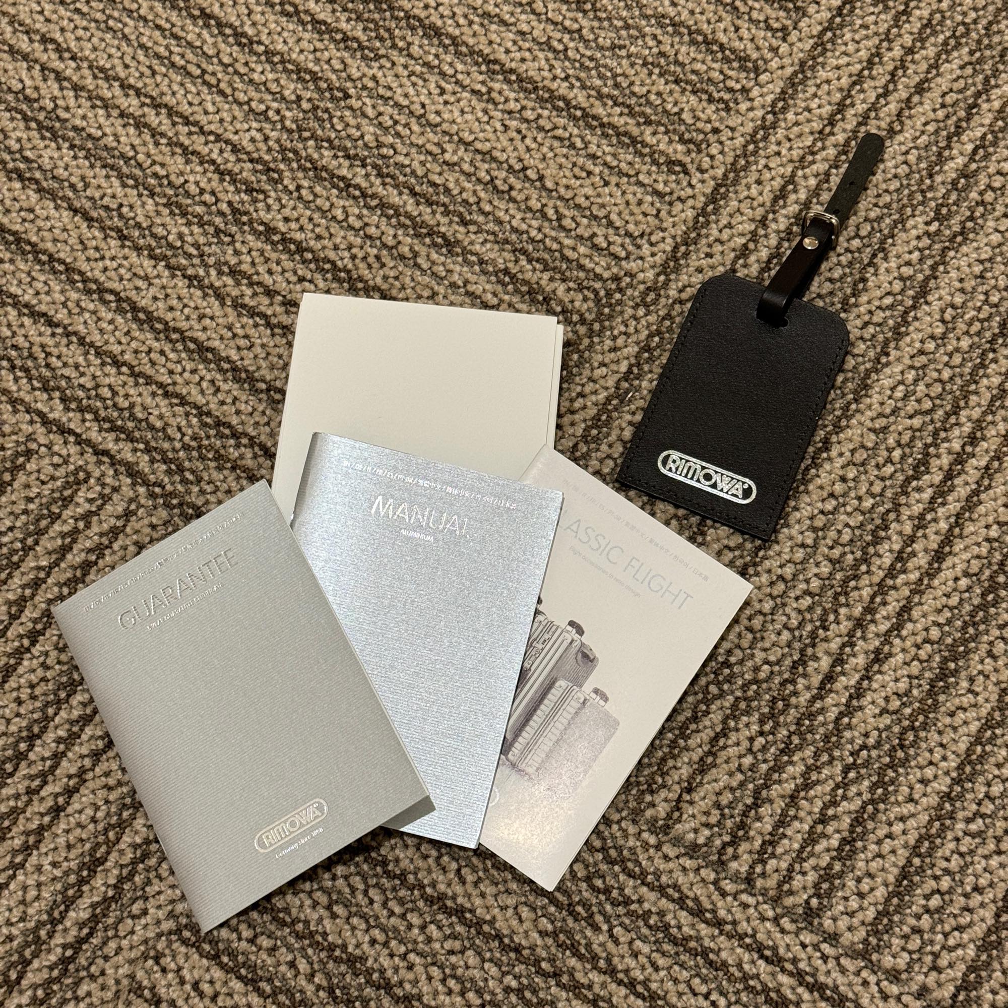 リモワ クラシックフライト 中古美品 971.70-2 76リットル 4輪