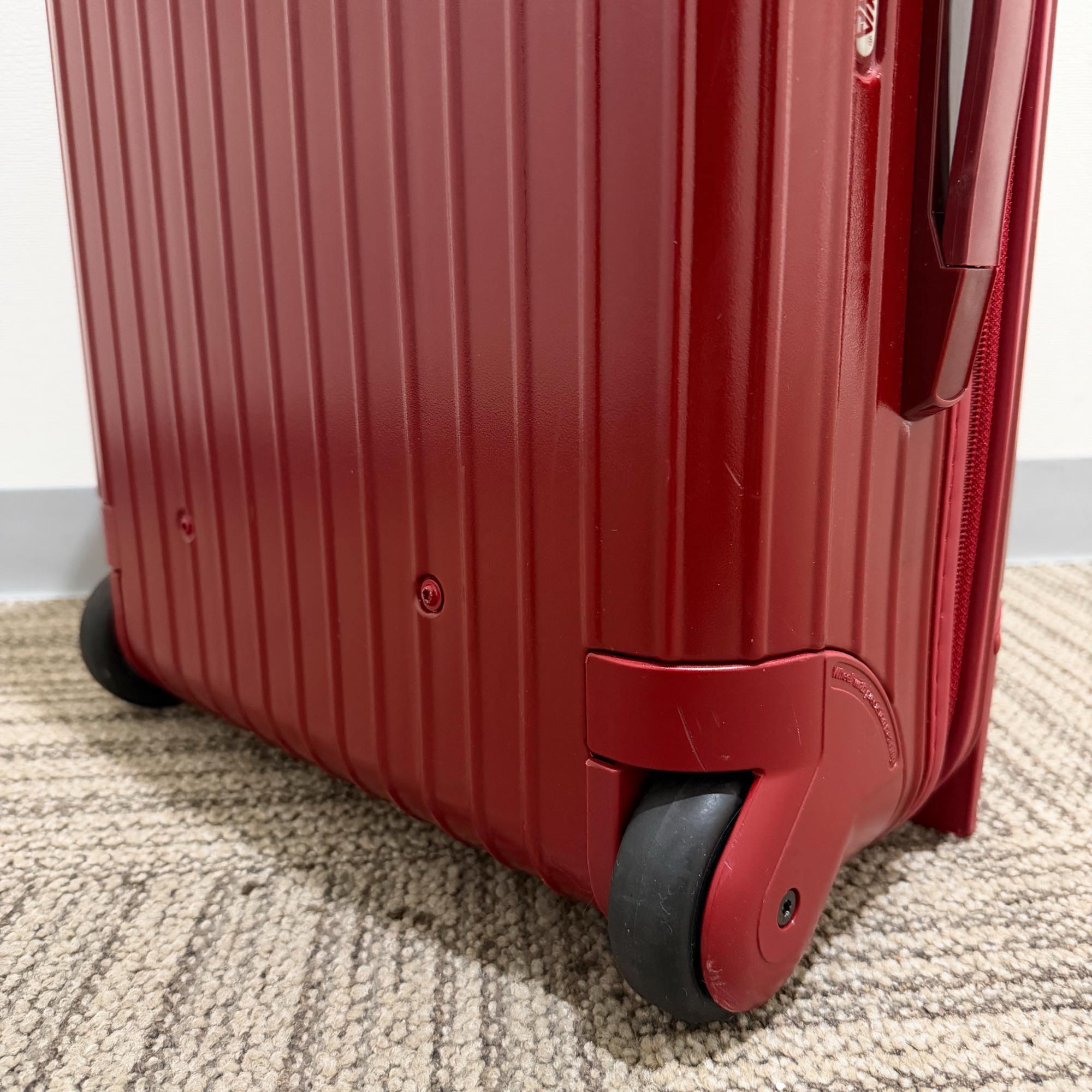 リモワ エッセンシャル(サルサ) 855.52-21 35リットル 中古美品 2輪